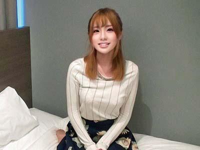 【パンスト】スレンダーな美人女子大生がインポで悩む男のチンコを見事に勃たせてそのまま騎乗位で中出しさせる
