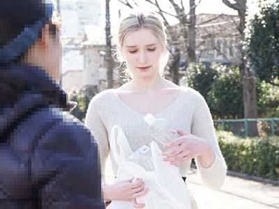 【リリー・ハート】妖精のような綺麗な金髪の人妻さん！ピストンする度に揺れるお尻がめっちゃヌケるｗ