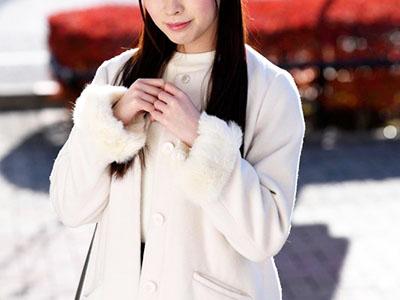 【マジックミラー号】遠距離恋愛中の素人美女がマッサージ体験→言葉巧みに騙された美女が寝取られ中出しファック