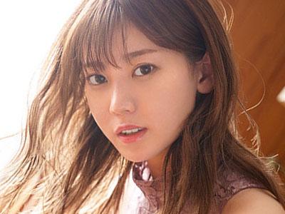 アイドル並みのかわいらしいS級ルックスにスレンダーボディと巨乳！S級美少女がAVデビュー作で気持ちよくなっちゃってるｗ