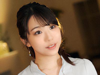【美尻】色白スレンダーの美乳美女がAVデビュー→元地方局の女子アナがカメラの前で淫らな姿を見せつける