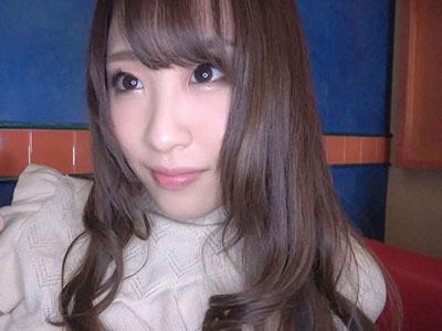 【巨乳×中出し】「中に出てるぅぅぅ！」Fカップ美乳お姉さんのフェラチオで勃起したチンポをハメてザーメン大量中出し！