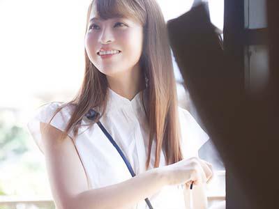 【桜もこ】「姪っ子かわいすぎ～」全身汗だくのスレンダーな姪っ子♡性欲のヤバい叔父の言いなりで従順なメスイヌ!!