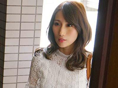 【JULIA】スレンダー巨乳美女の寝取りドラマ→初恋の人である妹の婚約者とNTR中出しセックスで重なり合う