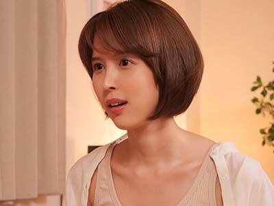 【淫乱】細身でスレンダーな美乳奥様が禁欲生活を経て淫乱に→出張から帰宅した大好きな旦那のチンコで乱れまくる！