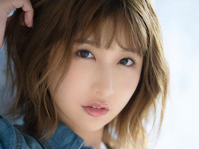 【AVデビュー】むっちり爆乳の美人アイドルがAVデビュー→Hカップ美女が潮吹きマンコを犯され淫らな姿を見せる