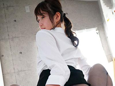 【天川そら×痴女】「先生がたっぷりしごいてアゲル♡」美人女教師が生徒のチンポにしごいて挿入セックスで感じまくり！