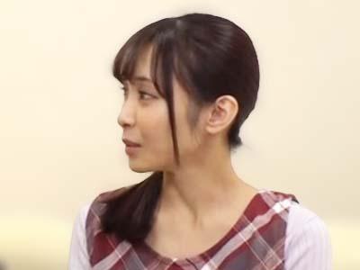 【素人】ナンパした美乳美人の保育士が授乳手コキ→反り立つ童貞チンコを中出しセックスで筆おろししてくれる