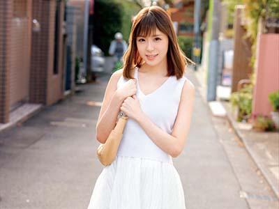 思春期なのか話さない弟と仲良くなりたいお姉さん！弟が大好きすぎて濃厚セクロスで肌を重なり合わせ仲直り♪