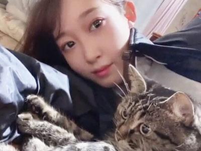 【咲野瑞希】スレンダー美乳の美女がAVデビュー→Fカップのスタイル抜群美女がカメラの前で淫らな姿を見せつける
