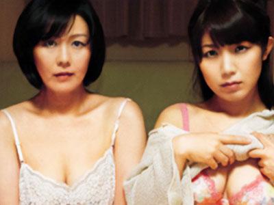 【ヘンリー塚本】むっちり巨乳の熟女が娘の旦那と不倫ファック→一方で美人若妻は義父を誘惑してガチハメ