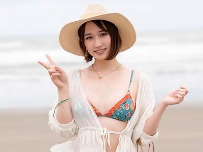 素人の女の子をナンパ企画でゲット成功ｗ盗撮しながら水着美女を四つん這いにしてパイパンマンコを指マンｗ
