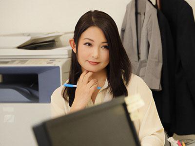 【一色桃子×女上司】美魔女と言われる先輩が痴女過ぎて、騎乗位テクニックでちんぽを限界まで追い込んできたｗｗ