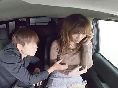 【ドラレコｘ盗撮】長身で巨乳美人の人妻盗撮動画→ドラレコの映像に映っていたのは美女が同僚男性とヤリまくる姿だった！