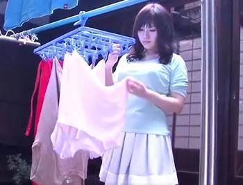 息子の巨乳美人嫁が義父が連れて来た老人と義父の2人に奉仕介護して中出しされる