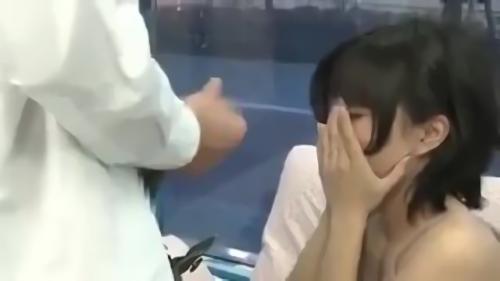 『母乳』今回のターゲットは、人生で一番母乳が出る時期を迎えた産後の若ママさん！産後の気になる体型をチェックと称してMM号に連れ込む！じっく！