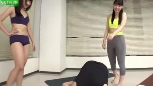 『M男』とてもセクシーな光景ですが、男の生徒というのはそんな姿を視姦しボッキしているのです。そんな下心しかない男達を排除したい女生徒！