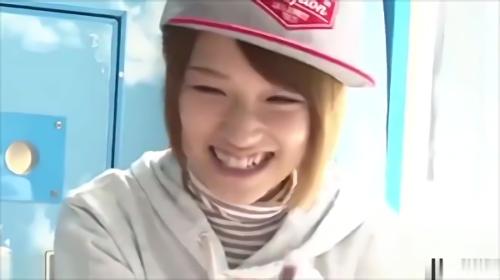 『騎乗位』スノーボードに来た恋人が欲しい女性が、マジックミラー号で3人の男性と「ラップ越しのキス」や「マッサージをする」などの「相性診断レク！