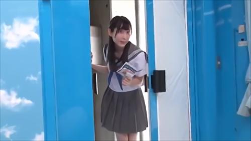『美乳』相互一人Hで感度MAXになってからのハメ潮ハメ潮ハメ潮！脱水症にならないか心配しちゃうくらいの潮吹きです！相当チ○ポが気持ちよかっ！