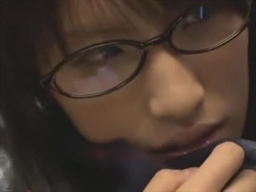 『パイパン』痴〇を拒む女を無理矢理発情させノープロブレム状態にする人気関係のもの「痴〇ノープロブレム娘」。このレズスペシャルで獲物を狙う痴〇師！