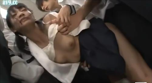 『近親相姦』「どうしてお兄ちゃんが！？」超満員電車で小柄な女子校生にエキサイトした兄は思いがけず痴〇してしまう…。反発してこないことをいいこと！
