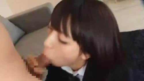 『顔射』同級生が授業中の平日昼間、18歳のルリちゃんの生活に密着することにした。この大人しくて純情そうな子がファックをする姿が全くイマジネ！