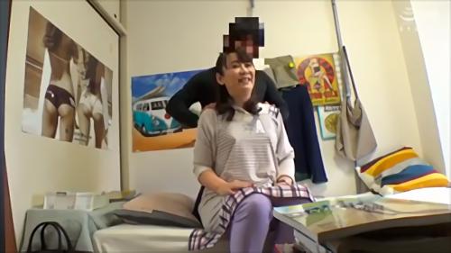 『還暦』今、独身男性の間で大人気の「ご婦人レンタル」。ただの家政婦と違うのは、家事以外のことでも頼めるということ。お悩み相談でも、服のコー！