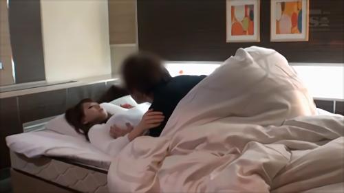 『セクシー』「吉沢明歩はホストにハマるのか？」そんな疑問からハンサムボーイ集う某有名ホストクラブの協力の下、モニタリング企画を決行！ダメ.1ホ！