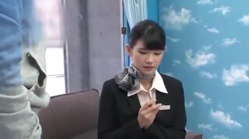 『巨乳』接客好感度No.1のCAさんに緊急リサーチ！国際空港で見つけたCAさんたちに声をかけ、草食男子のお悩みを相談してもらいました！性交！