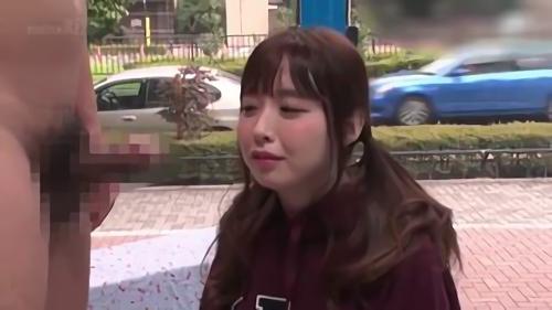 『美少女』バトミントン部に所属している体育大生のもえちゃん。困っている人を放っておけない優しい女の子。童貞くんの悩みを聞いている内に母性が芽！