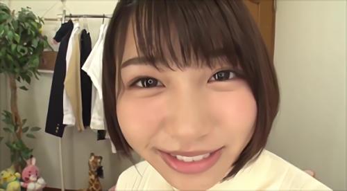 『美脚』付き合っている彼女の兄が地元で有名なDQN、その影がチラついて手を出せない…。そんなビビりの彼氏に発奮してほしくて、挑発淫語で誘惑！