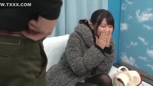 『騎乗位』何度もイキそうになるセンシブルチ○ポを優しく射精ガマン！！…のはずが結果、全員気持ち良すぎて暴発！合計7発！！看護学生2名保母さん！