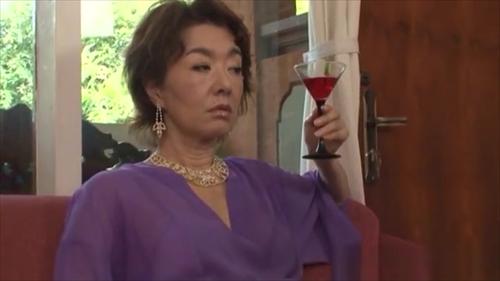 『真梨邑ケイ』大物ジャズシンガー真梨邑ケイ、ラストエクスタシーから1年…芸能生活で初めてのショートカットで挑むアーティスト情欲的ス第6弾は、真梨！