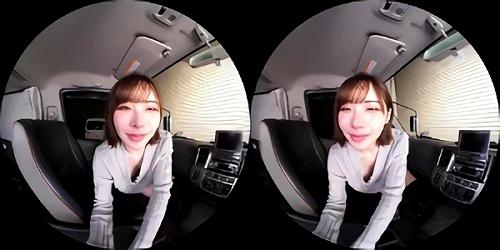 『主観』［HQ版は4K＋60fpsの高画質VR］深田えいみの潤いたっぷりの舌ベロがあなたの顔を襲う！鳥肌全開必須の顔なめ誘惑にもう…メロメ！