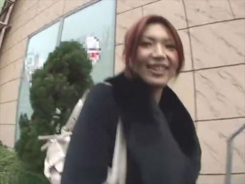 『素人』「マネーのため」などと言いながら実は…の、巨乳若妻のウリ事情。ほのかサン（22）Fカップは、初めての不倫・背徳アクトに酔いしれてい！