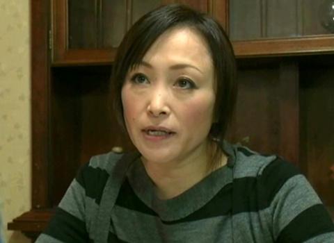 魅惑的な嫁の母親…ファックしたい義理の息子はギンギンに肉棒をそそり立て…