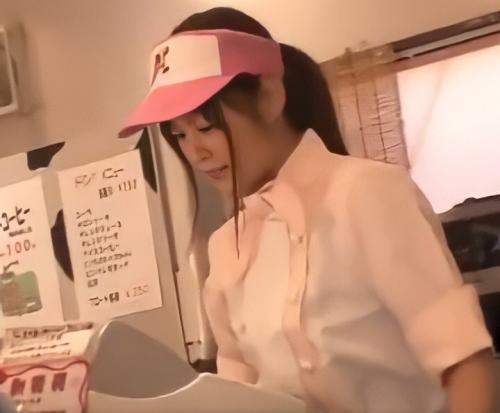 【店員レイプ】かわいい店員さんが一人になったところで男に襲われて声も出せずに無理矢理犯される！！