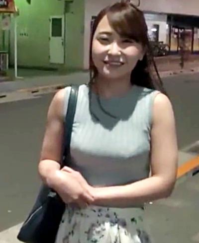 【巨乳】来てくれた女の子に感謝のSEX。気持ちよくなってもらってさらに違う女の子を呼んでもらう。