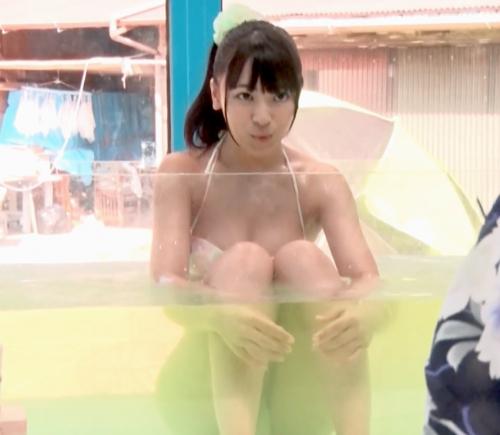 【MM号】ナンパした水着美女に男女でするマッサージを体験してもらっているうちにチンポが入ってきて何度もイカされてしまう！！