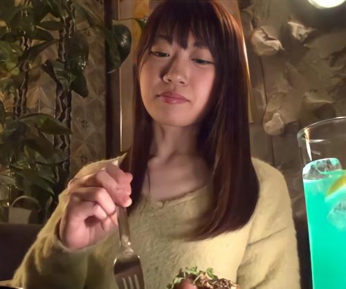 【素人ナンパ】街で声をかけたお姉さんがエロい下着をつけて淫乱だったのでホテルで思う存分チンポを入れてあげる！！
