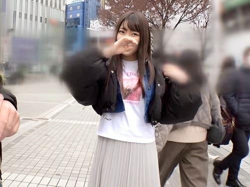 ナンパした19歳大学生の巨乳素人娘のマンコ弄って舐めて手マン責め、フェラ、手コキ、勃起肉棒挿入ガン突き。