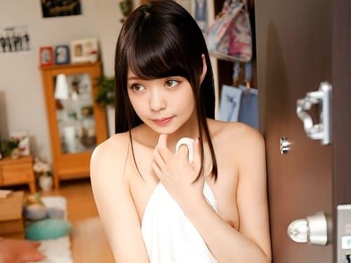配達受け取りに風呂上がりタオル一枚で出てきた美少女が宅配業者にフェラ、手コキ、パイパンマンコ生挿入ガン突き絶頂顔射。