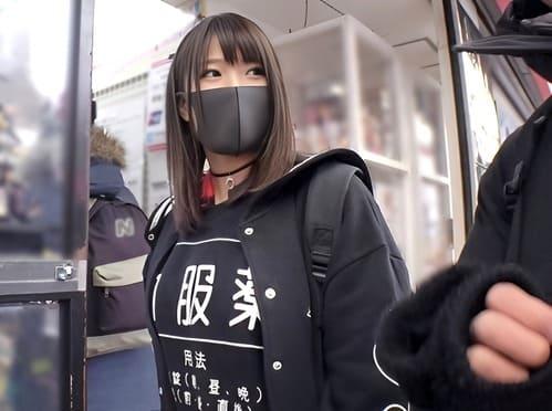ナンパした20歳学生の巨乳素人娘のマンコ弄って舐めて手マン責め、フェラ、手コキ、勃起肉棒挿入ガン突き。
