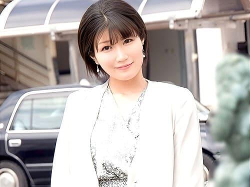 【素人妻ハメ撮り】おチンポ不足でAV出演の27歳結婚3ヶ月目の素人妻。マンコ弄られフェラ、手コキ、勃起男根挿入ガン突き。