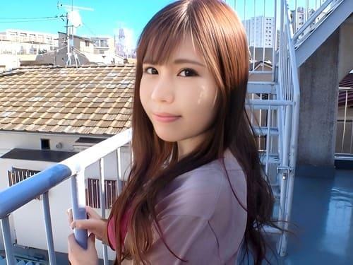 AV応募した20歳下着屋の巨乳素人娘のマンコ弄って舐めて潮吹き、フェラ、手コキ、パイズリ、勃起肉棒挿入ガン突きハメ撮り。
