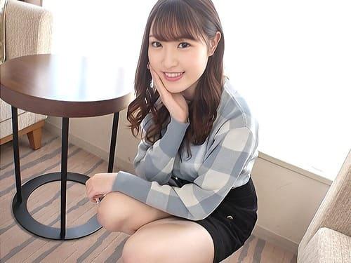 【素人ハメ撮り】長身でモデルのようなルックスの22歳看護師さん。パイパンマンコ弄られ、フェラ、手コキ、陰茎挿入ガン突き。