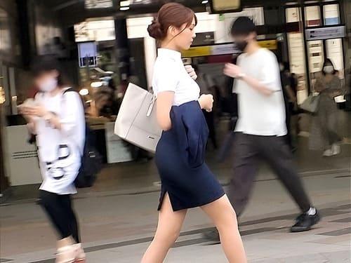 【素人ナンパ】24歳OLの素人お姉さんのマンコ弄って舐めて電マ責め、フェラ、手コキ、勃起肉棒挿入ハメハメ初撮り。