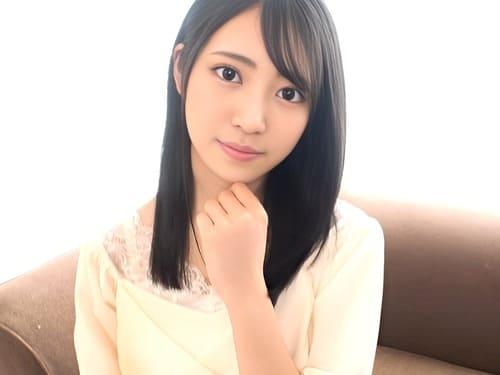 AV応募した19歳大学2年生の素人娘がフェラ、手コキ、パイパンマンコに勃起肉棒挿入ガン突き絶頂ハメ撮り。