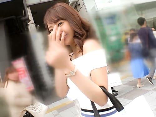 ナンパした20歳アパレルラウンジの巨乳素人娘のマンコ弄り、手コキ、パイズリ、勃起肉棒挿入ガン突き絶頂。