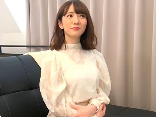 【人妻寝取られ隠し撮り】巨乳美人妻を寝取らせたい夫が大学の同期にマンコ弄らせ舐めさせ、フェラ、手コキ、勃起肉棒生挿入。